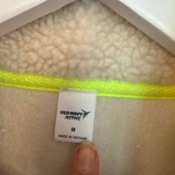 Old Navy snap front flurry crop Sherpa jacket size M - Picture 5 of 10